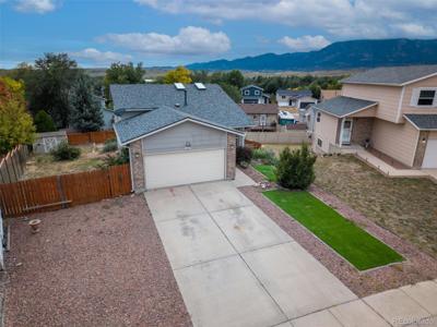 4666 Hennings Drive