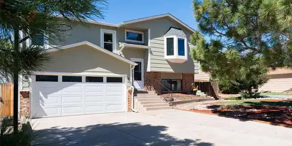 981 Oakwood Drive