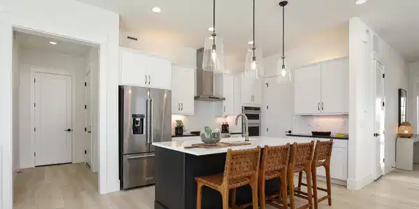 1611 Poplar Drive