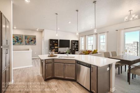 931 W 128th Place
