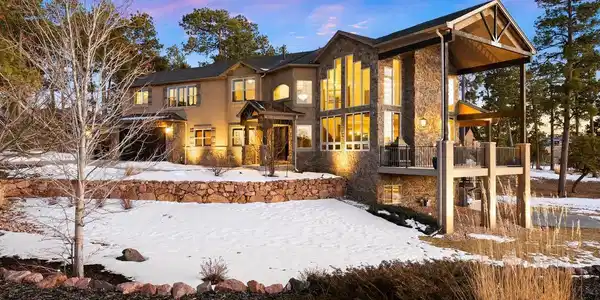 17576 Cabin Hill Lane
