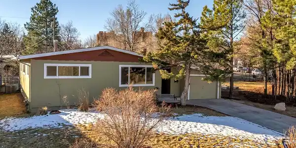 3100 Arrowwood Lane
