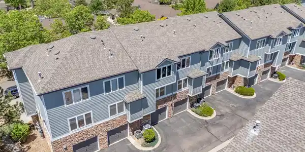 2765 W Riverwalk Circle