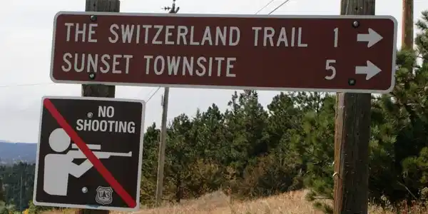 0 Switzerland Trail