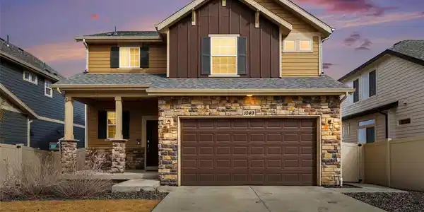1049 Larkspur Drive