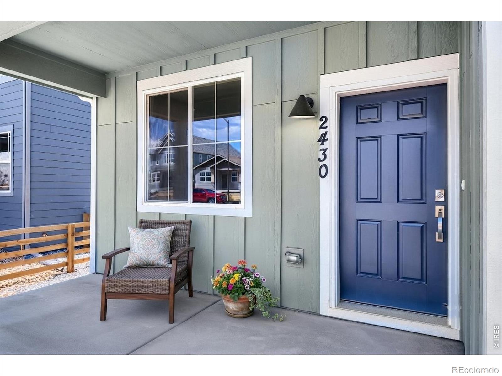 Image 2: Great front porch with mountain views