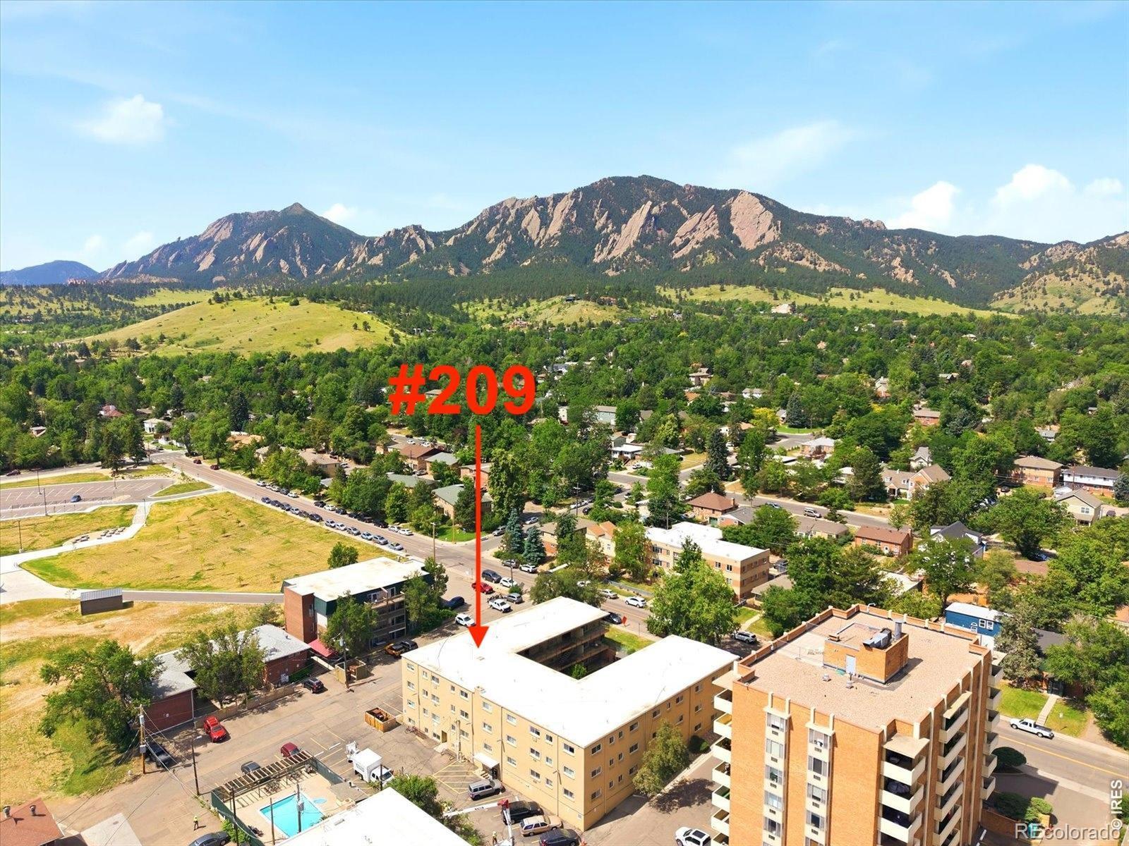 Image 2: Ideally positioned on University Hill with iconic Flatirons views and easy access to campus, dining, coffee shops, and Boulders outdoor amenities.