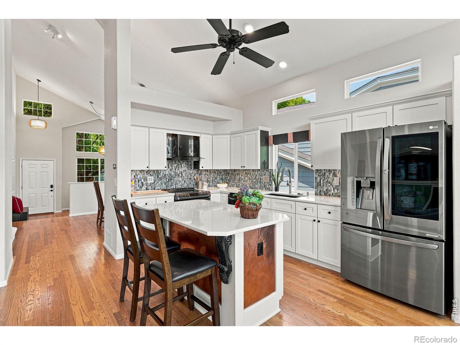 Image 3: Kitchen Area