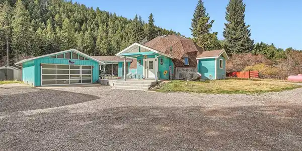 55 Iron Horse Lane