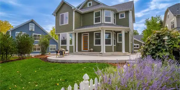 578 Indian Peaks Trail W