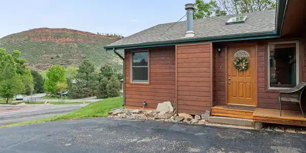 Image 2: Amazing views from your front porch Image 2: Amazing views from your front porch