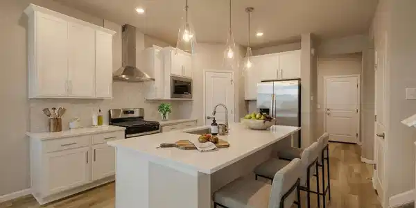 Image 2: Kitchen Image 2: Kitchen