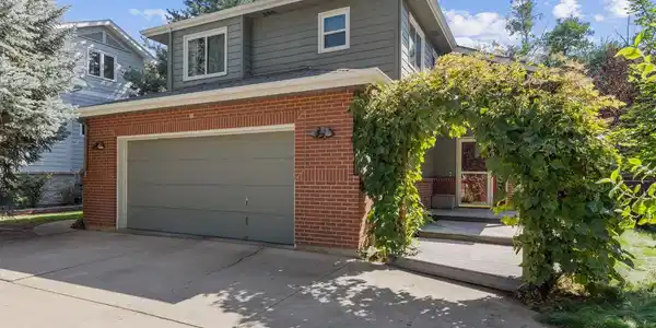 3644 Larkwood Court