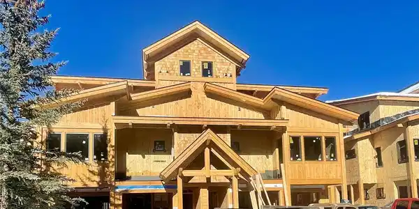 0117 Lake Ridge Circle