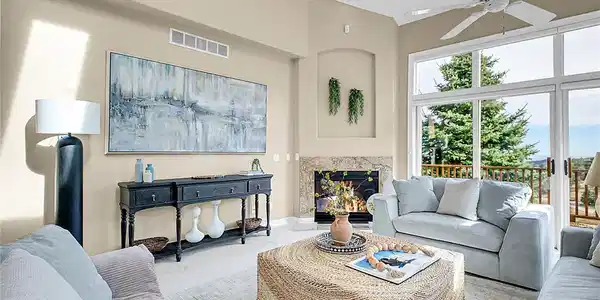 568 Ridgeside Drive