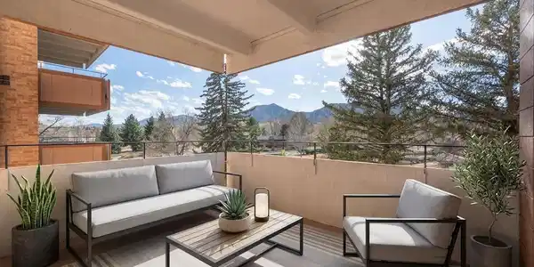 500 Mohawk Drive