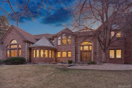5 Tamarade Drive