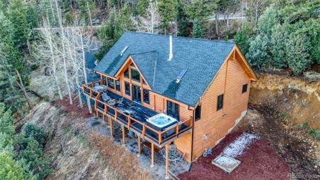 1055 Saddleback Drive