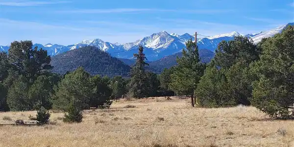 312 16th Trail