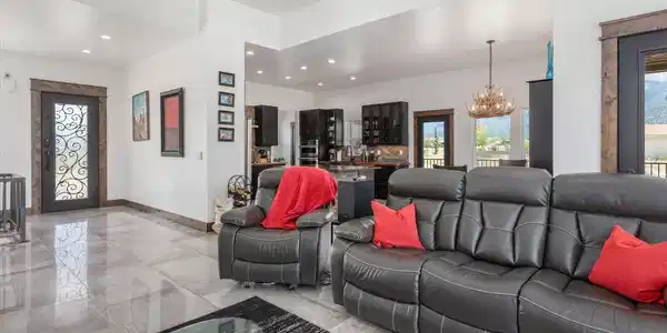16985 County Road 306