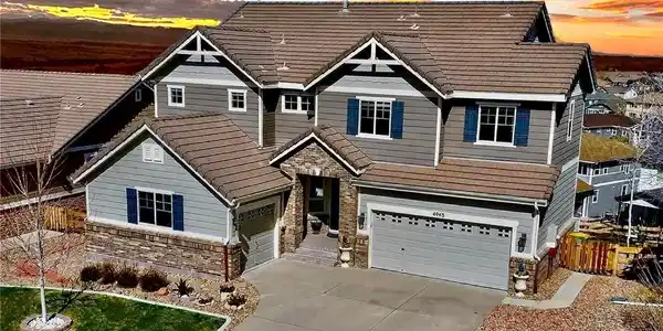 4945 Persimmon Lane