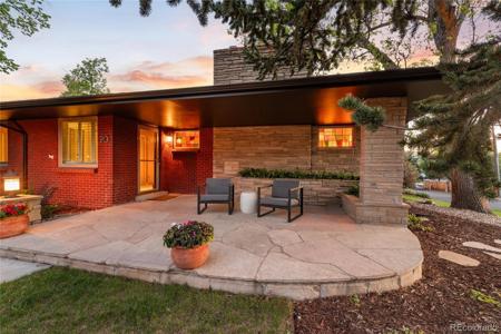 20 Lindenwood Drive