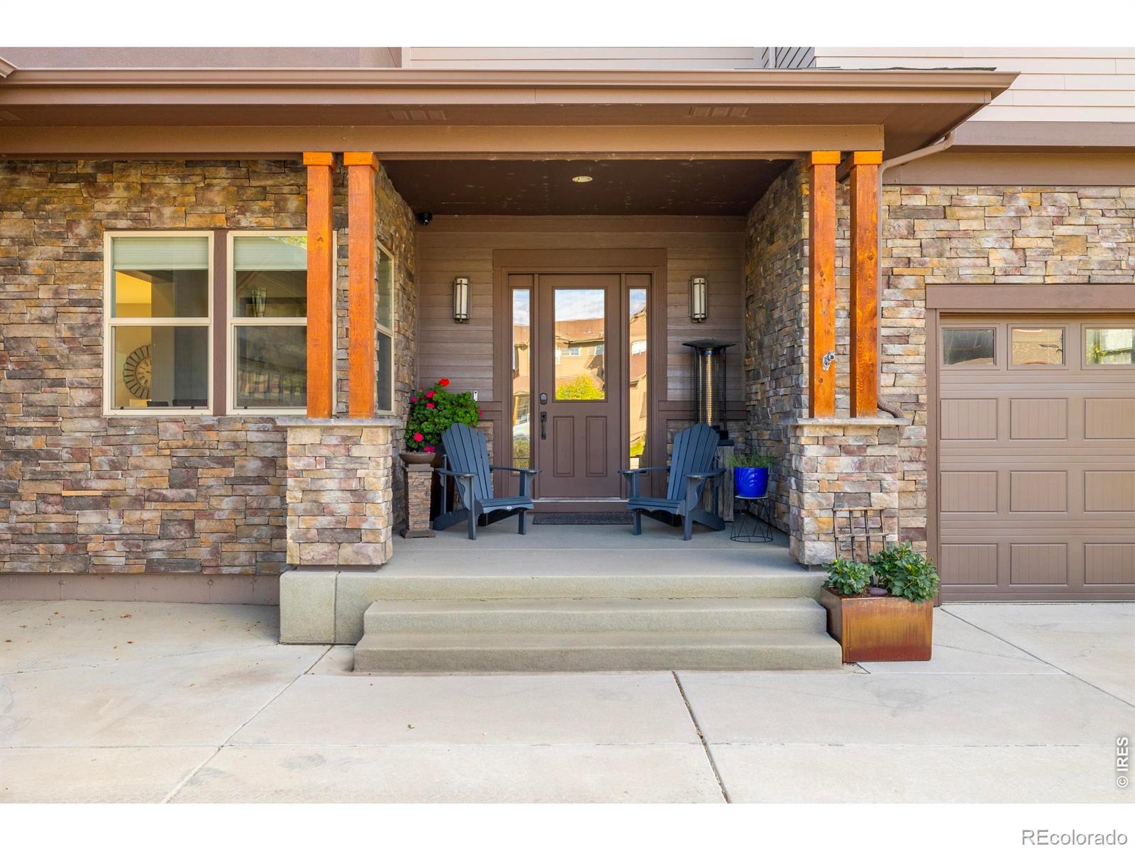 Image 4: Spacious Enterance Image 4: Spacious Enterance