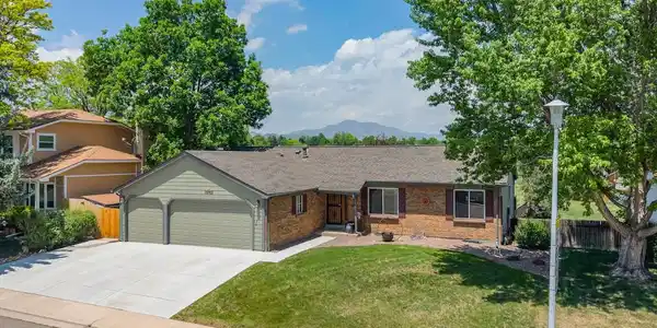 10765 W Berry Drive