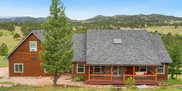 241 Deadhorse Mountain Court