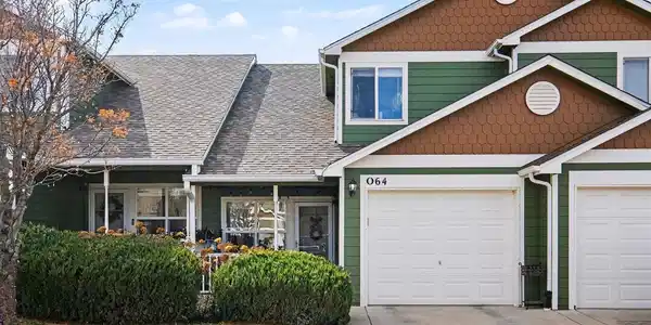802 Waterglen Drive