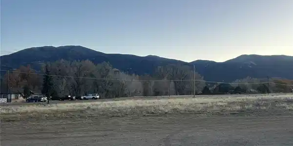 218 Tenderfoot Road