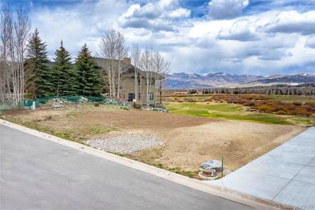 844 Saddle Ridge Circle