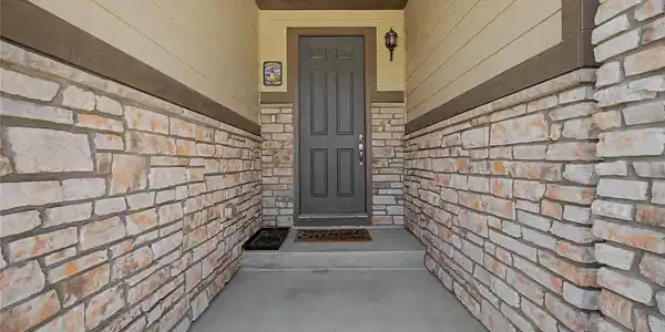 Image 3: Front Porch Image 3: Front Porch