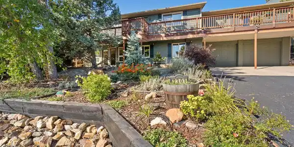 2301 Juniper Lane