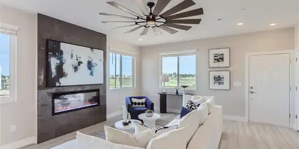 Image 4: Electric Fireplace