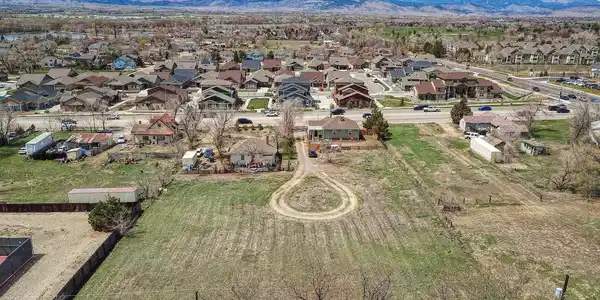 822 Hover Street
