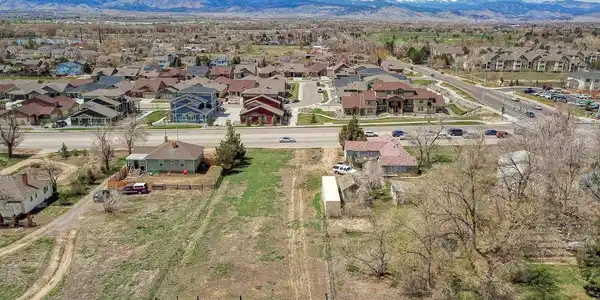 824 Hover Street