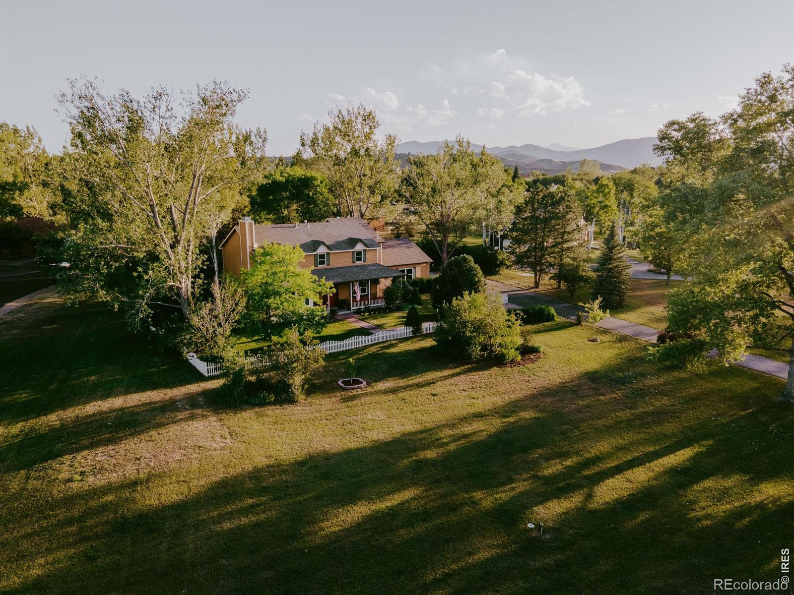 Image 2: Dreamy property on 2.3 acres in coveted West Loveland Image 2: Dreamy property on 2.3 acres in coveted West Loveland