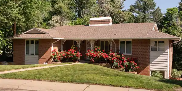 1035 Rosehill Drive