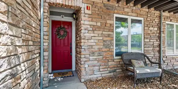 2767 W Riverwalk Circle