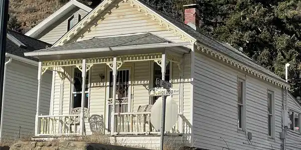 346 Colorado Boulevard