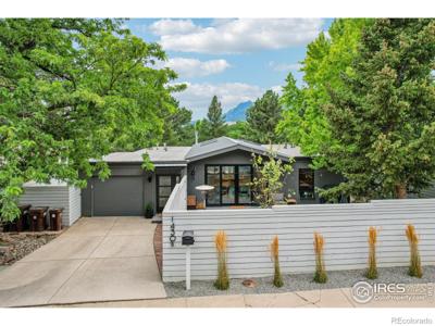 1430 Moss Rock Place
