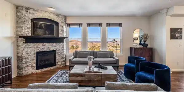 511 Scottish Place