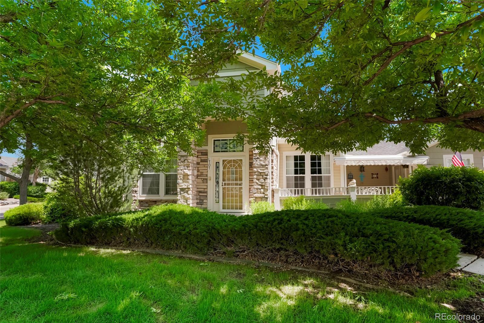 Image 2: Mature landscaping in front yard Image 2: Mature landscaping in front yard