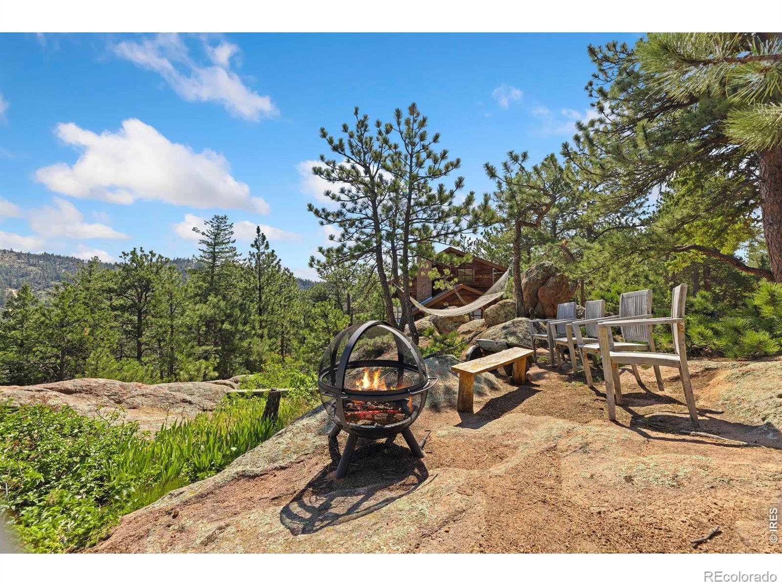 Image 4: The perfect space to enjoy the views Image 4: The perfect space to enjoy the views