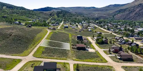 Image 3: Aerial - Markers and outlines are to give a general idea of the property location and are not to be relied upon. Image 3: Aerial - Markers and outlines are to give a general idea of the property location and are not to be relied upon.