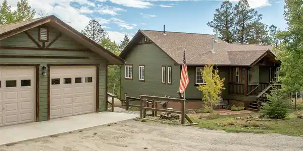 821 Blacksmith Road