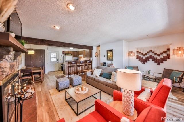 Image 4: Open layout from living room to kitchen Image 4: Open layout from living room to kitchen