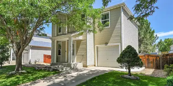 1489 Hummingbird Circle