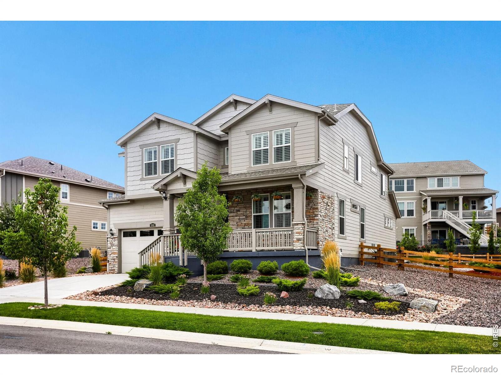 Image 2: Lovely Landscaping and Curb Appeal Image 2: Lovely Landscaping and Curb Appeal